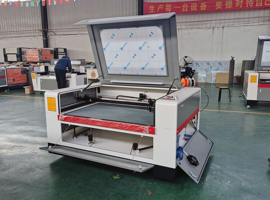 FLC1390 Laser Engraving Cutting Machine